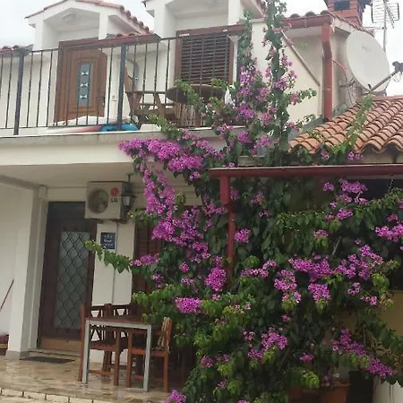 Ana & Mauricio Apartment Rovinj Exterior photo